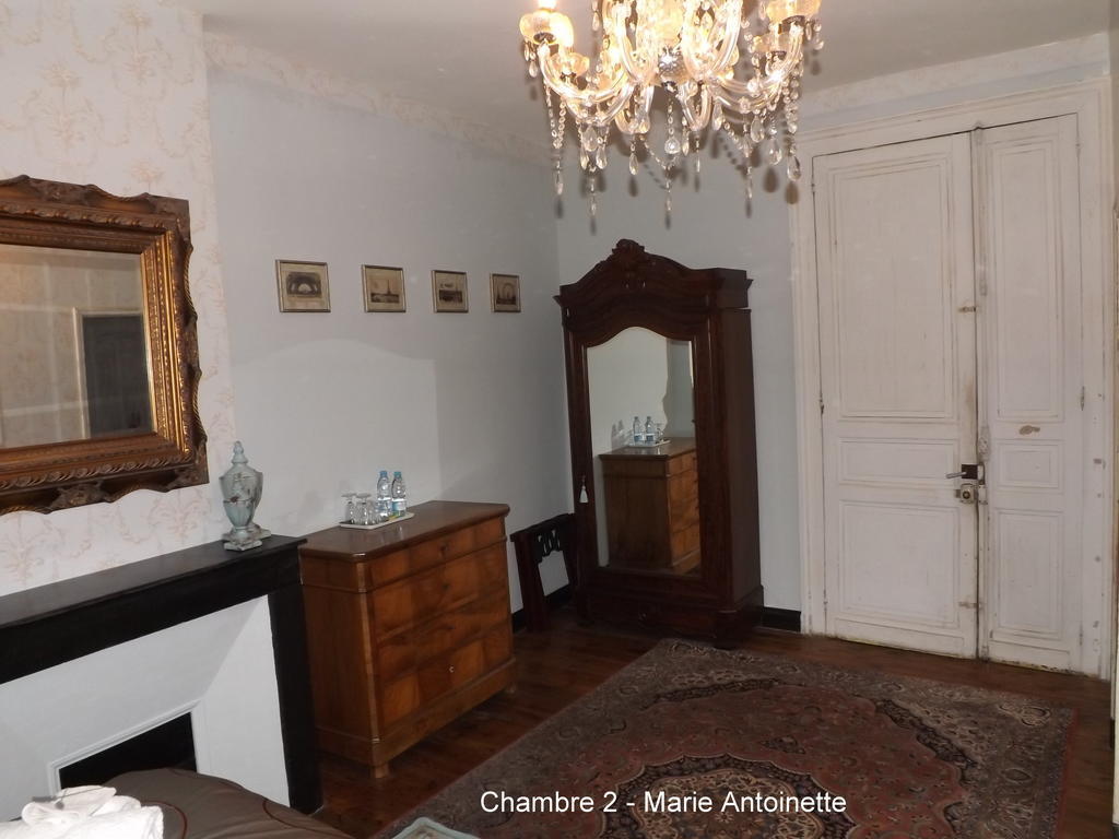 Maison Porte Del Marty Lalinde Værelse billede